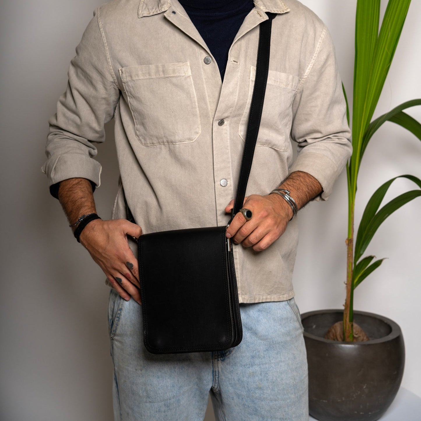 Leather Crossbody Bag Men Aristotle