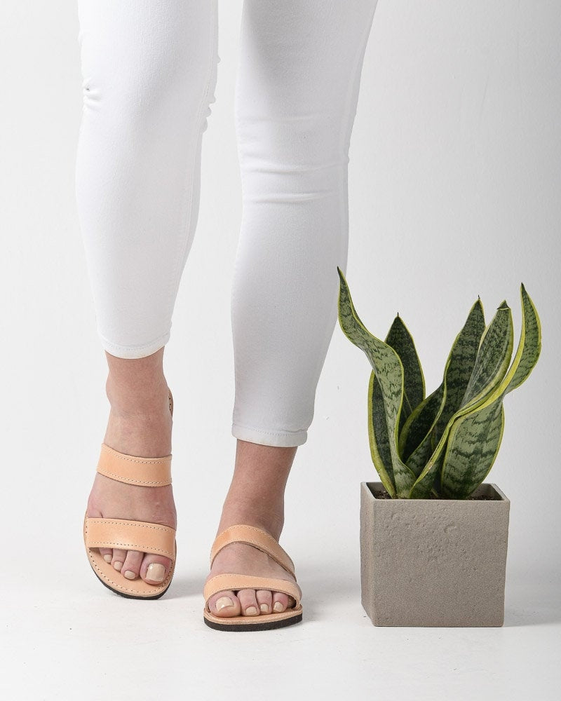 Handgefertigte Ledersandalen für Damen, antike griechische Barfußsandalen, Keilledersandalen, Sandalias griegas, Sandales grecques