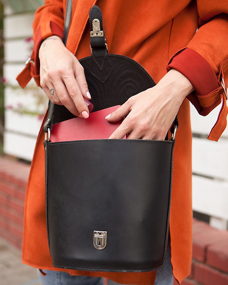 Leather Crossbody Bag Phyllis