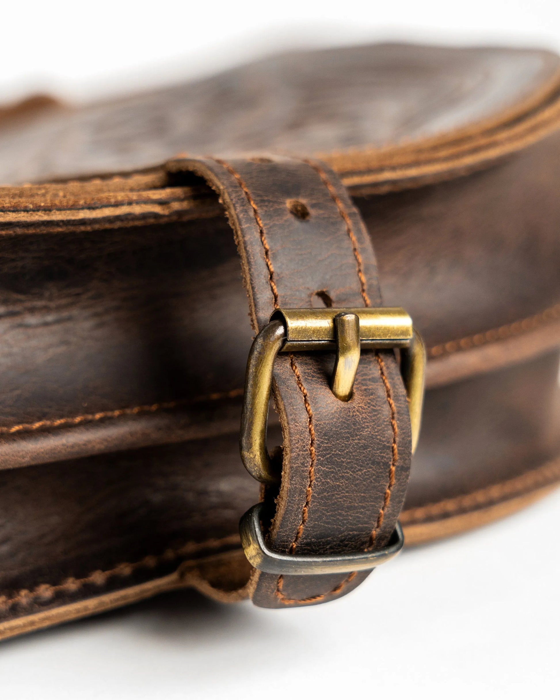 Womens tooled leather crossbody bag, Leather saddle bag purse, Hand tooled vintage leather purse, Large crossbody bag, Leather satchel bag