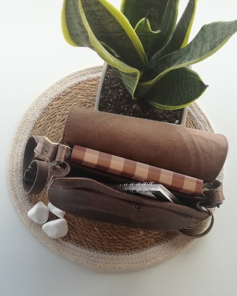 Leather crossbody bag for women, rustic saddle leather bag, tooled leather purse, umhängetasche, sac en cuir