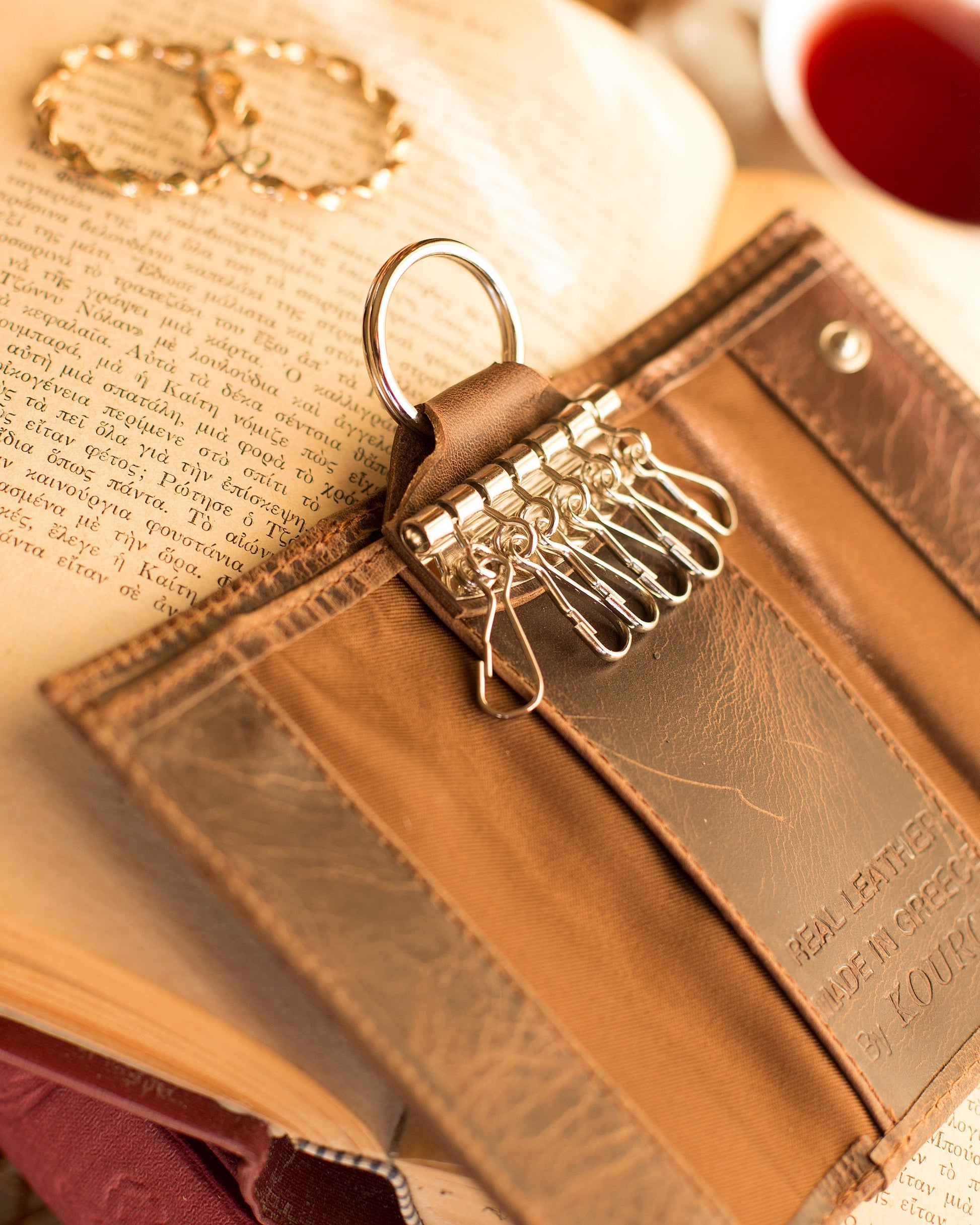 Leather key case, key holder, key fob case, key organizer, mens key case, women key case