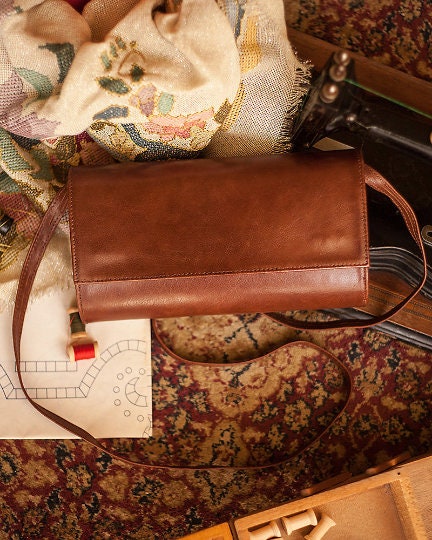 Crossbody bags for women, envelope wallet, gold chain black purse, vintage bag, leather handbags, small leather bag, leather clutch