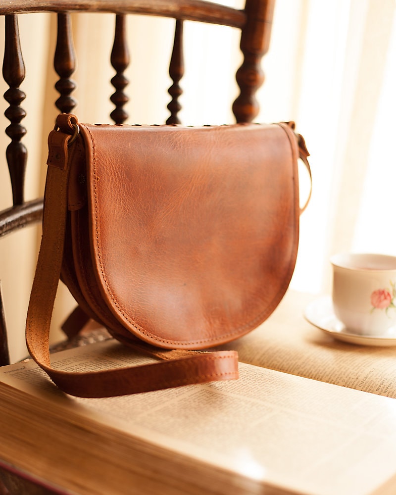 Brown leather saddle bag for women, Vintage saddle bag purse, Crossbody leather saddle bag handmade