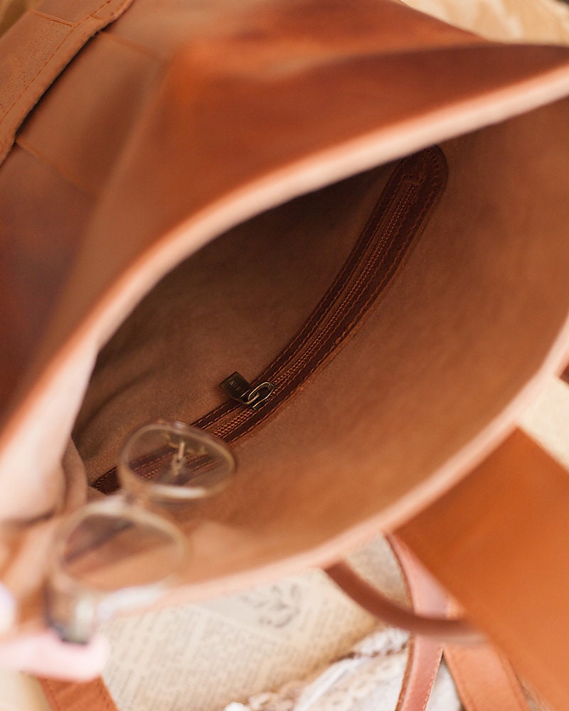 Women's full grain leather backpack purse, Leather accessories, Women's Backpack, Fashion leather backpack
