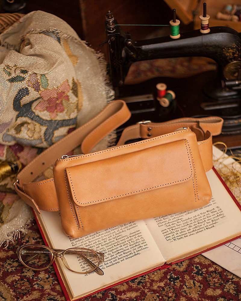 Brown leather fanny pack, Minimalist leather belt bag women, Leather bum bag hip bag, Bauchtasche leder
