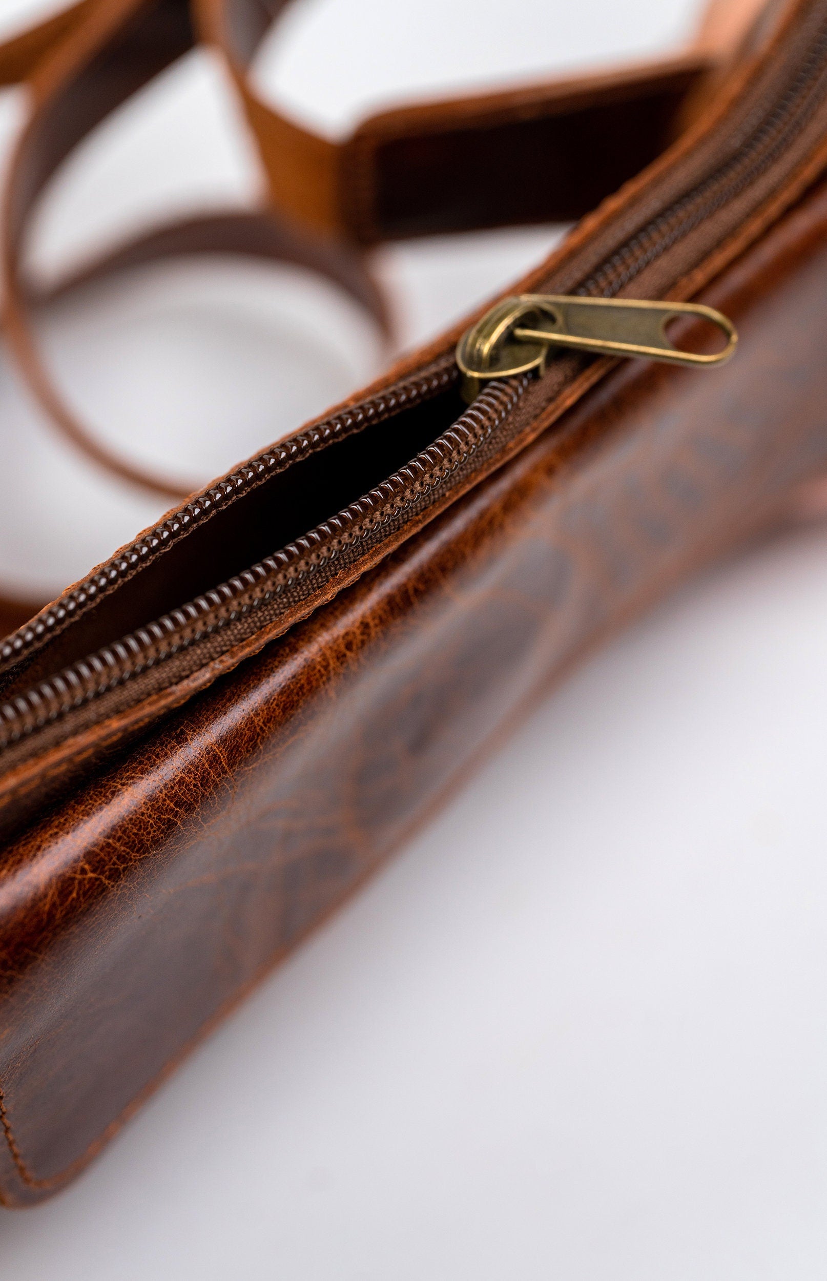 Brown leather fanny pack, Minimalist leather belt bag women, Leather bum bag hip bag, Bauchtasche leder