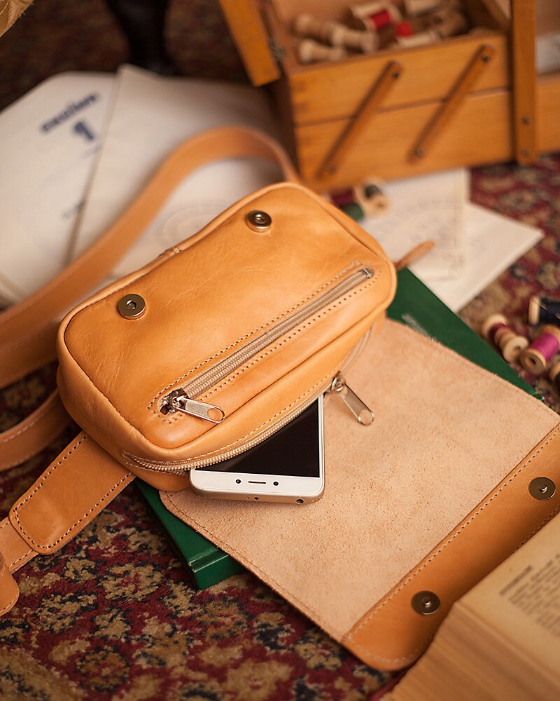 Leather fanny pack for woman, leather belt bag, bum bag, hip bag, gürteltasche leder, bauchtasche