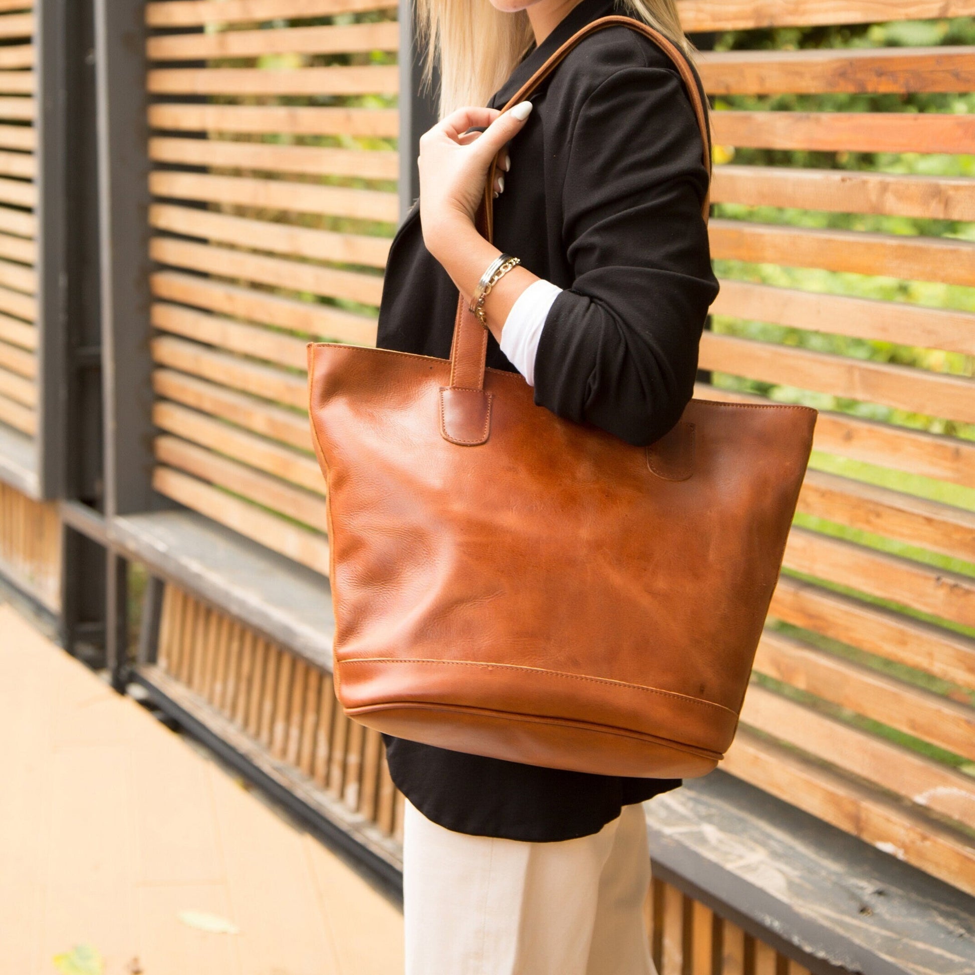Leather tote bag for women with zipper, Leather Laptop Tote, Genuine Leather Tote Bag