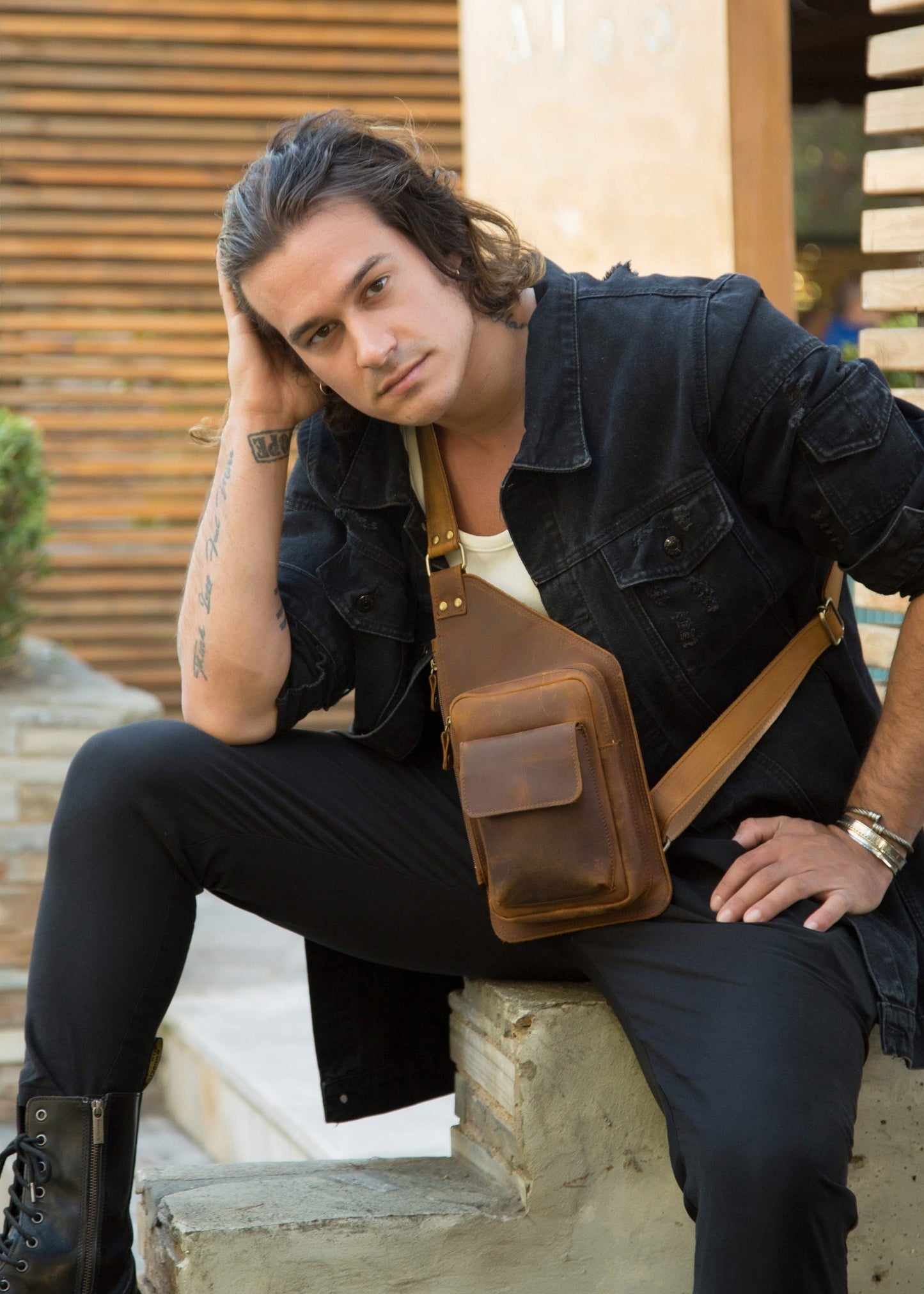 Mens leather chest bag, Sling leather crossbody bag, Distressed leather shoulder bag men, Ledertasche herren