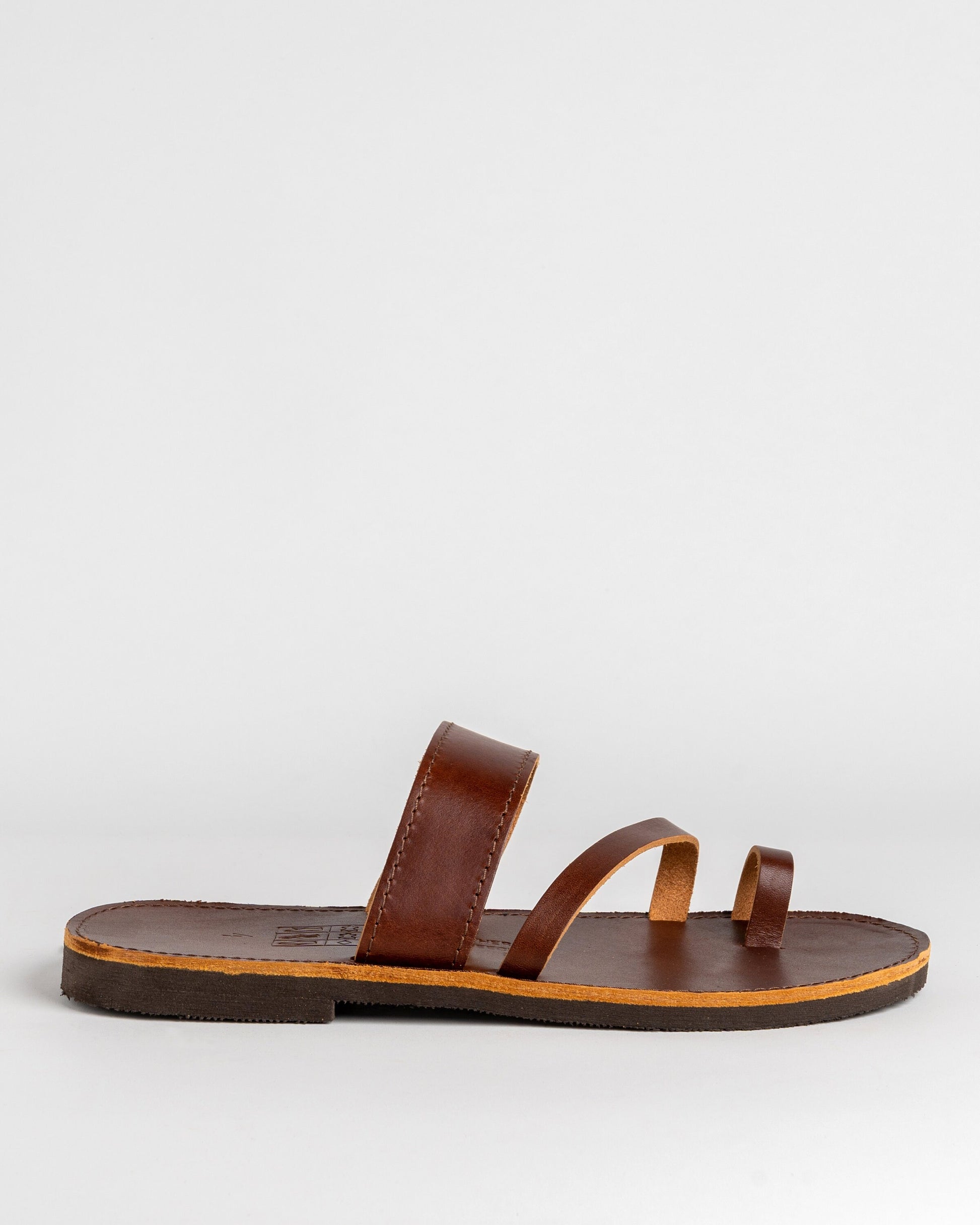 Brown leather sandals women, Toe ring leather sandals, Roman sandals, Flat leather sandals, Calf leather, Barefoot sandals