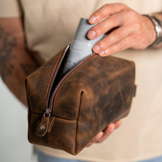 Leather dopp kit for men, Leather toiletry bag, Wash bag men, Groomsmen gift