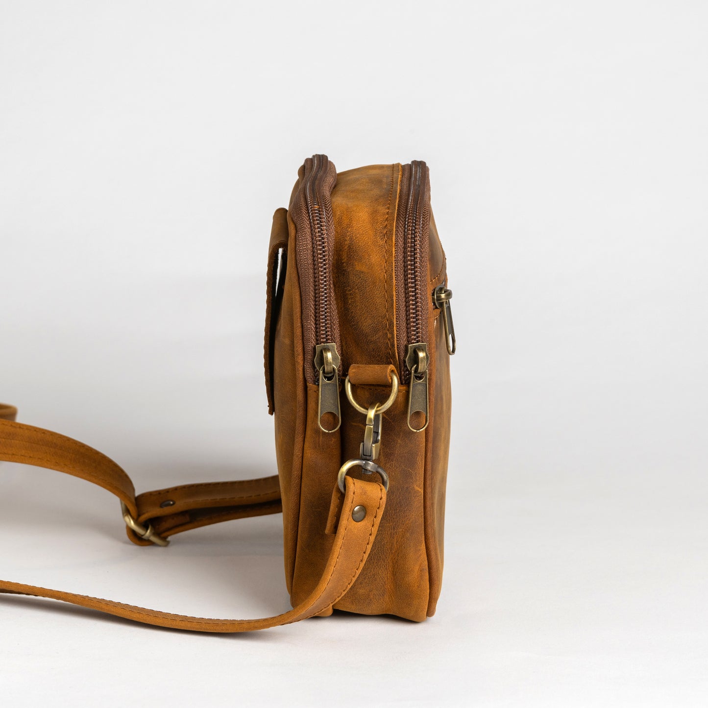 Leather Crossbody Bag Men Pericles