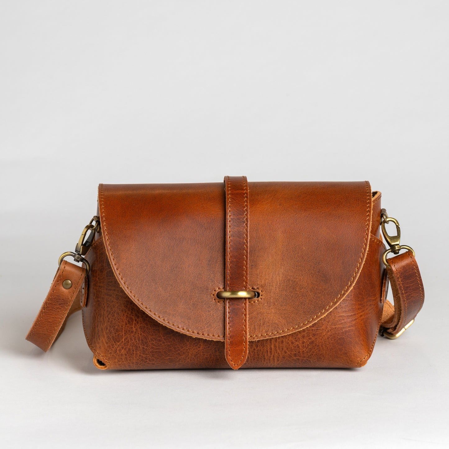 Honey Brown Leather Crossbody Bag Sappho Simple