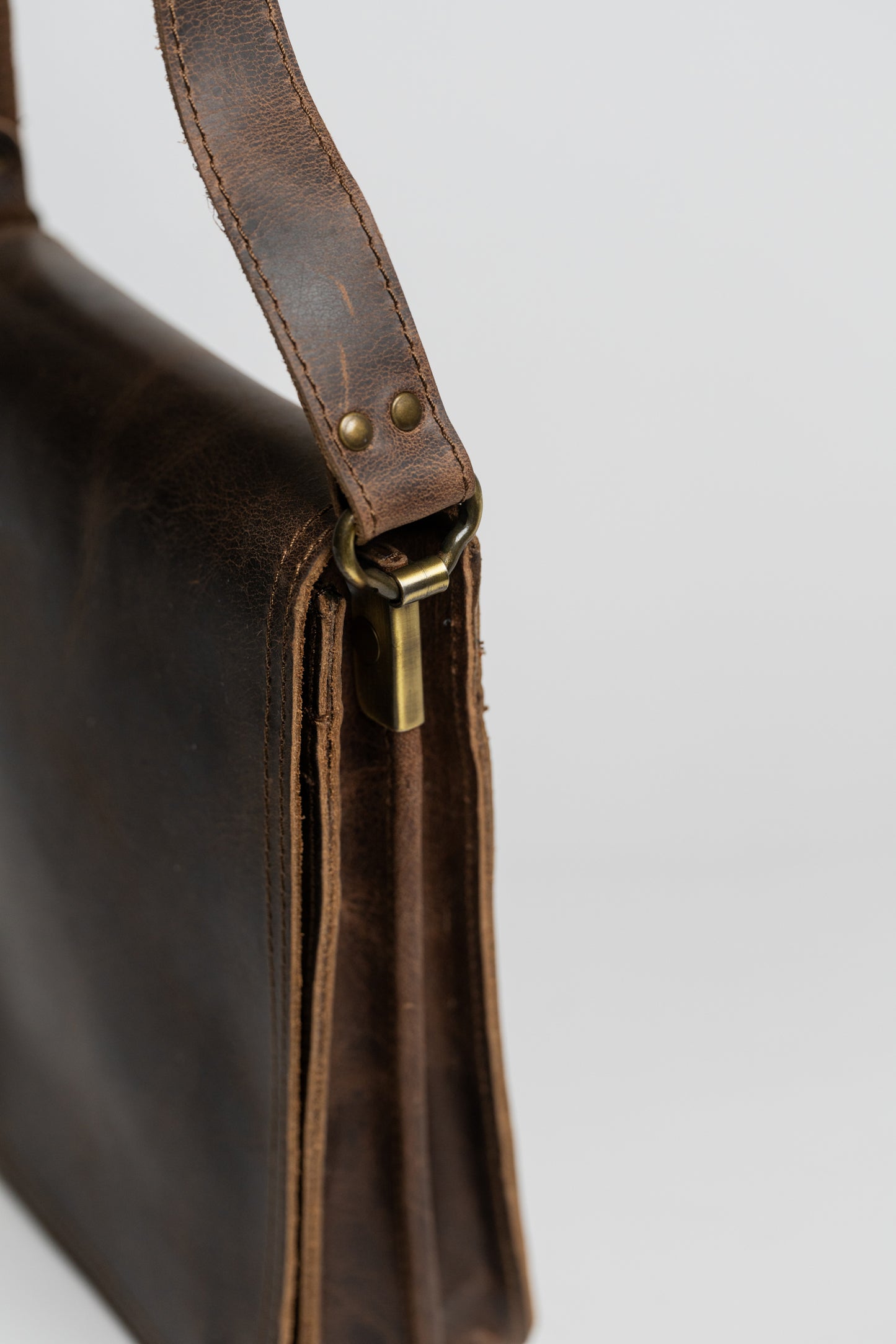 Leather Crossbody Bag Men Aristotle