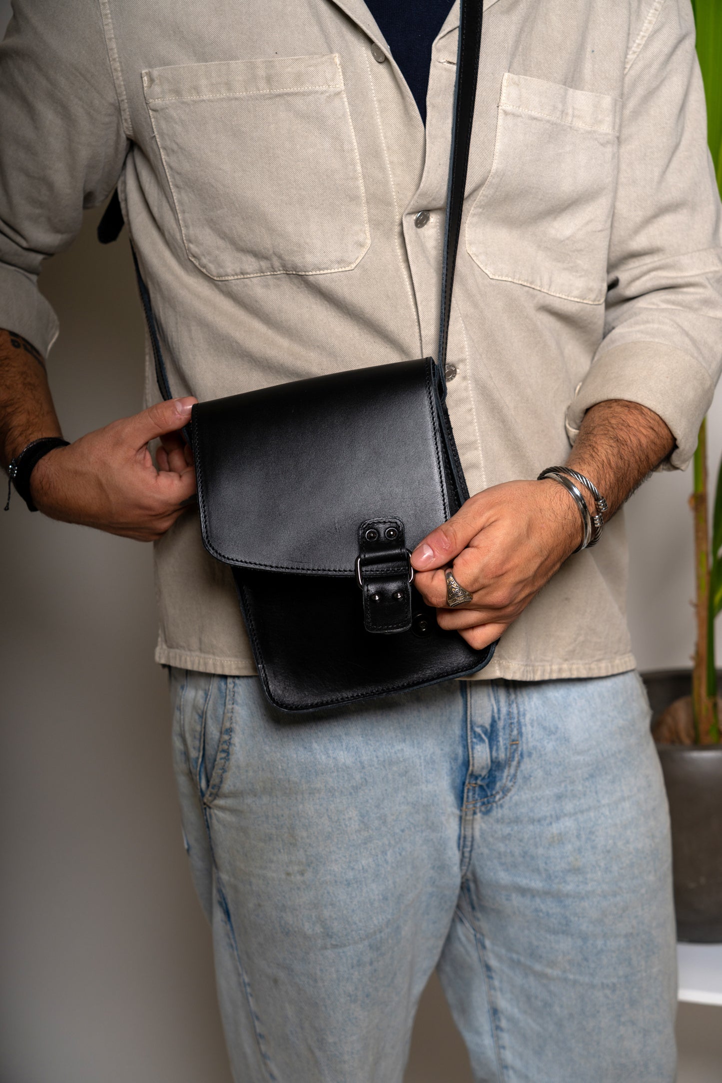 Leather Crossbody Bag Men Leonidas