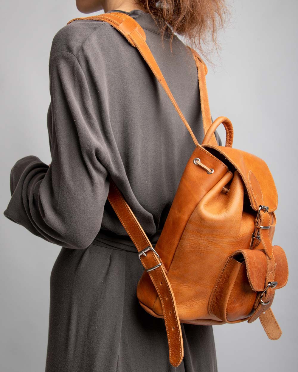 Women's Tooled Full Grain Boho Leather Backpack, Vintage leather backpack , Rucksack Damen, Sac à dos cuir femme