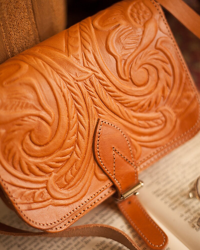 Tooled leather crossbody purse, Women's hand tooled leather bag, Vintage leather bag for women, Leather accessories