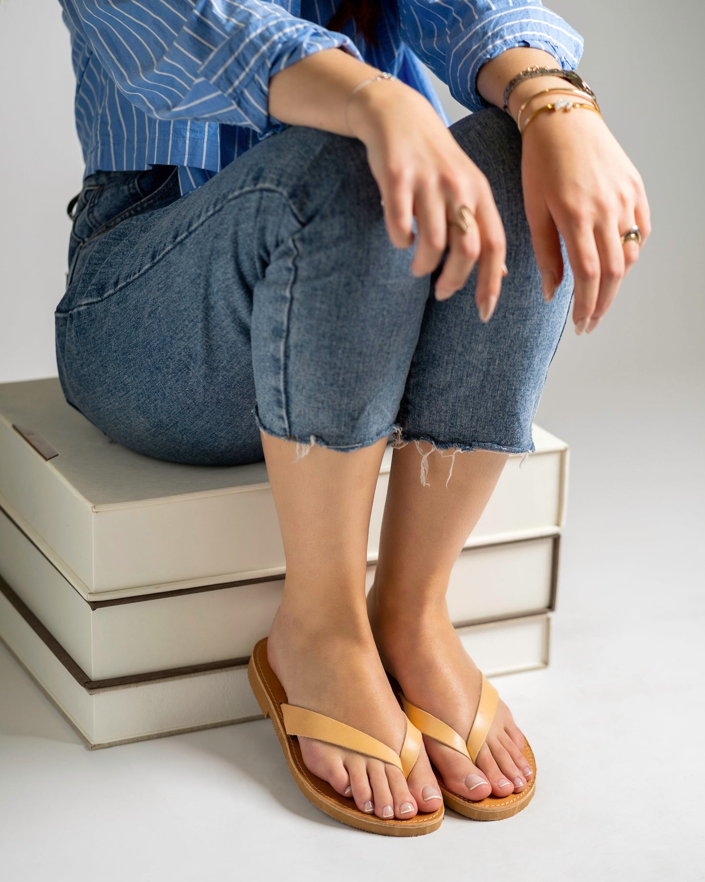 Natural leather flip flop womens sandals, Minimalist Greek leather sandals, Flat classic calf leather sandals