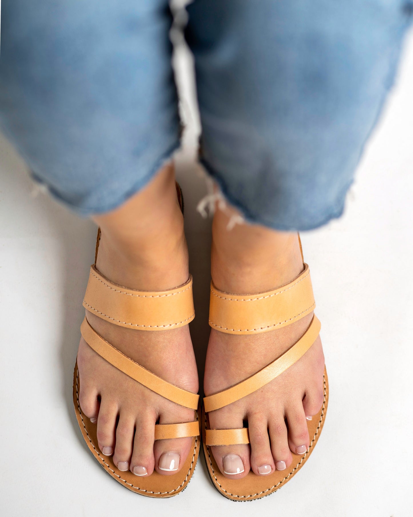 Brown leather sandals women, Toe ring leather sandals, Roman sandals, Flat leather sandals, Calf leather, Barefoot sandals