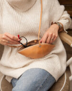 Small Leather Crossbody Bag Niobe - Image 5