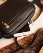 Leather Bum Bag Ismene - Image 3